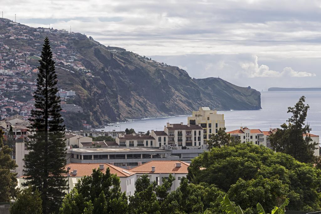 Barreiros I By An Island Apart Funchal  Esterno foto